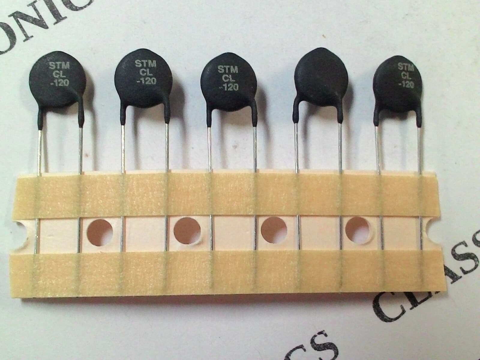 Lot of Thermometrics/Amphenol CL-120 10 Ohm 1.7 AMP ICL Current Limit Thermistor 3