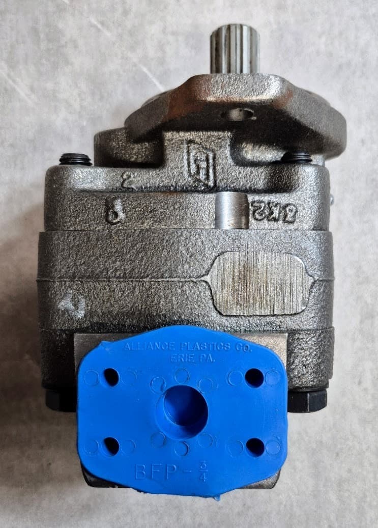 Gardner Denver Gear Pump 81-371 1089815-24 LeROI HGT 17 and HGT24 Compressors 5