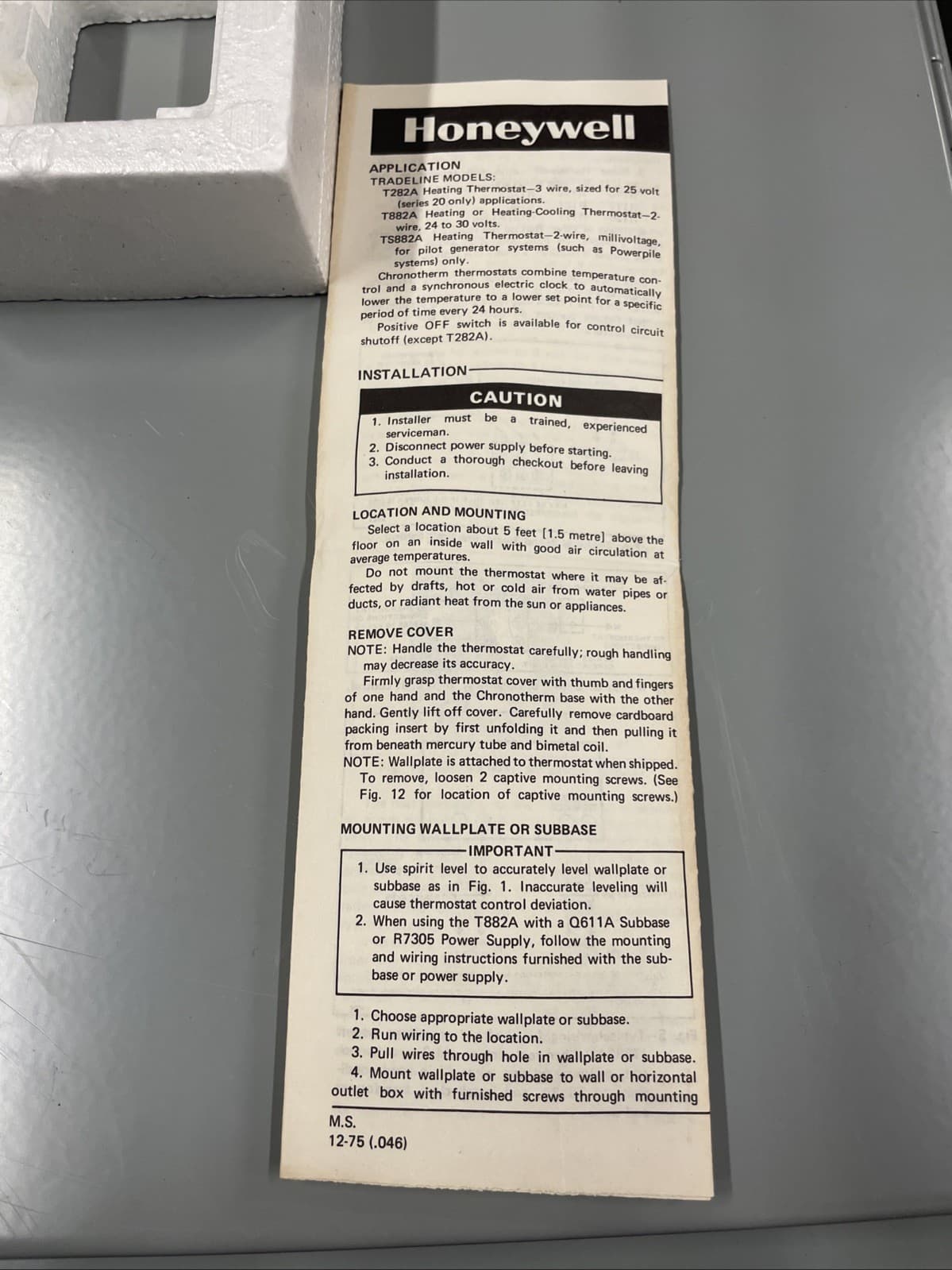 HONEYWELL CHRONOTHERM T882A 1013 VINTAGE Electric Clock THERMOSTAT 24V 54-86º 5