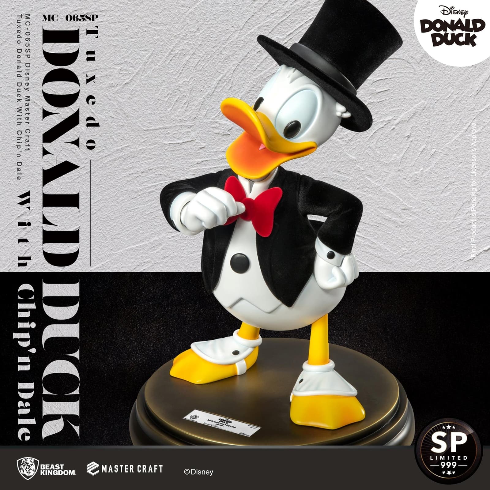 Disney Master Craft Tuxedo Donald Duck (With Chip 'n Dale) Table Top Statue 6