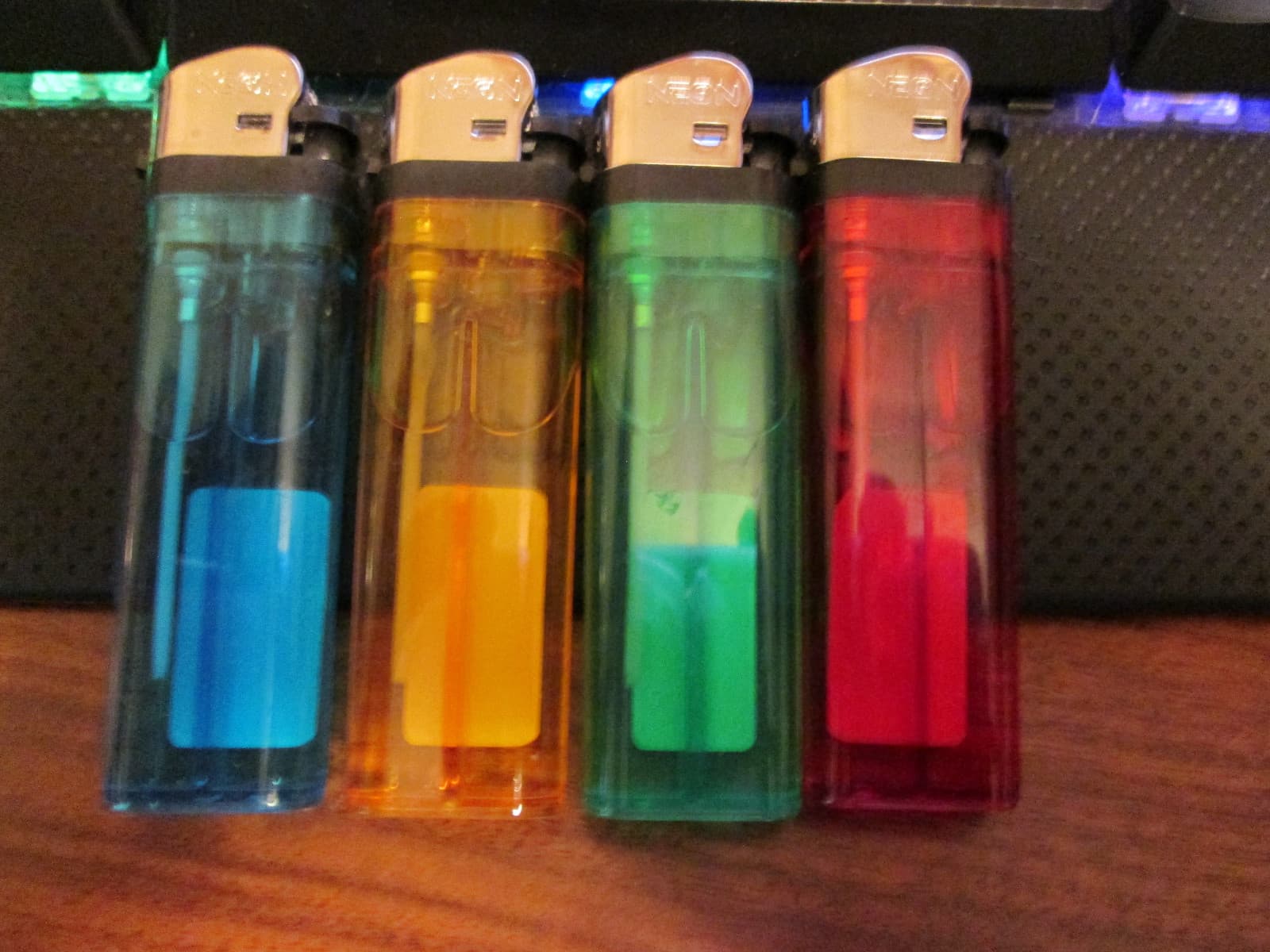 4 NEW NEON BRAND FREE SHIP DISPOSABLE CIGARETTE LIGHTERS REG CLASSIC STYLE 3