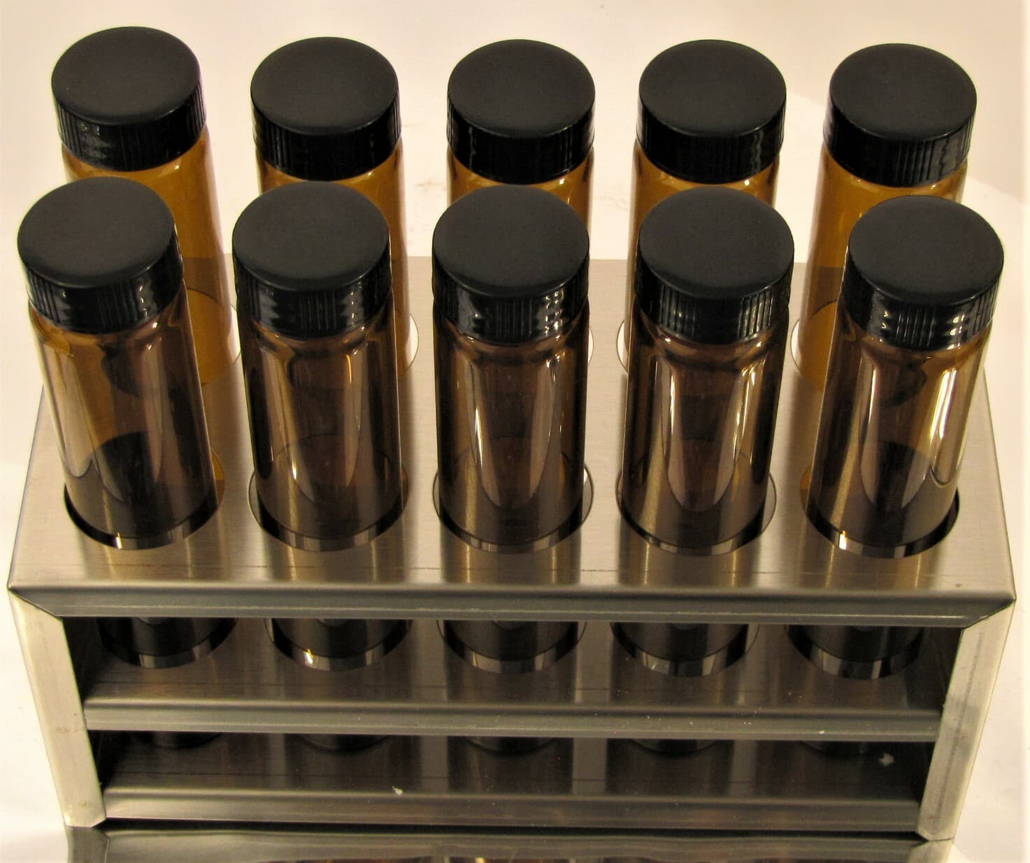 Stainless steel test tube rack 10 amber glass tubes diameter 30 mm display stand