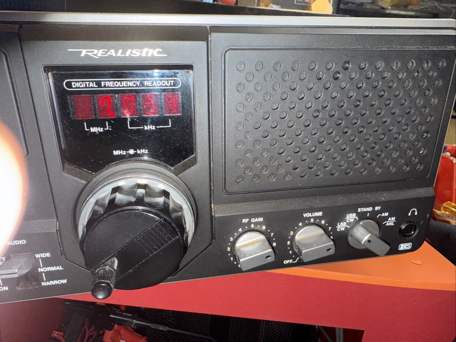 Realistic DX-300 Receiver Works Probably Needs Some Deoxit Picked Up CW & SSB 6