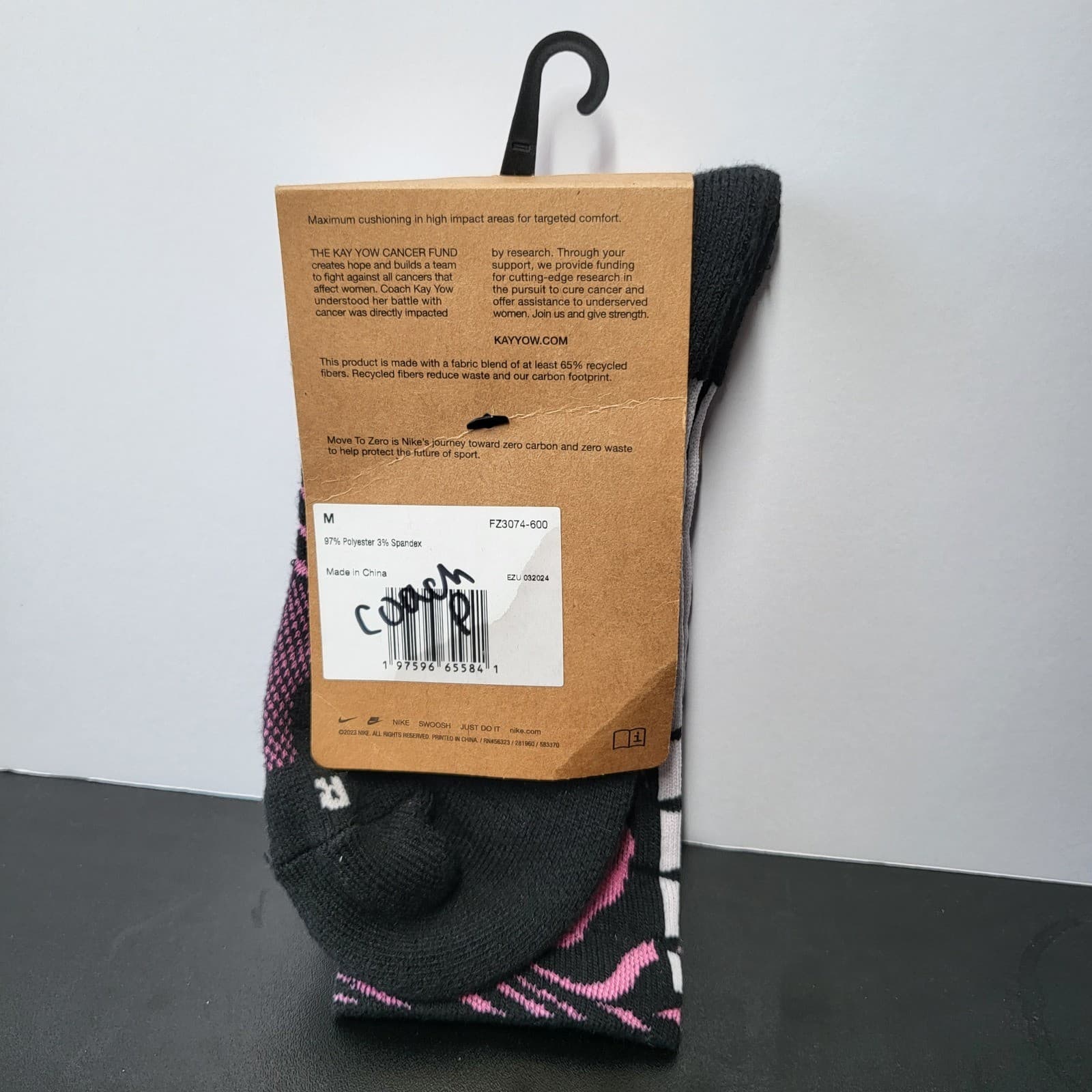 Nike Elite Socks Womens 6-10 Pink Kay Yow Breast Cancer Awareness BCA 1 Pair 2