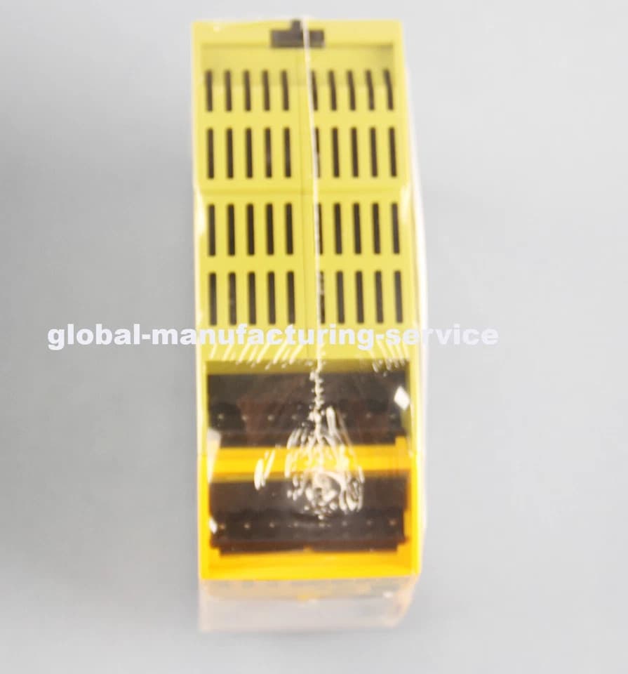 1PC New PILZ 772100 PLC Programmable Safety Relay Module 3