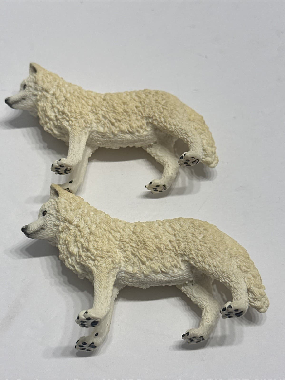 Pair Schleich WHITE ARCTIC WOLF Adult Wildlife Figure 3.5" Length x 2.5" Height 2