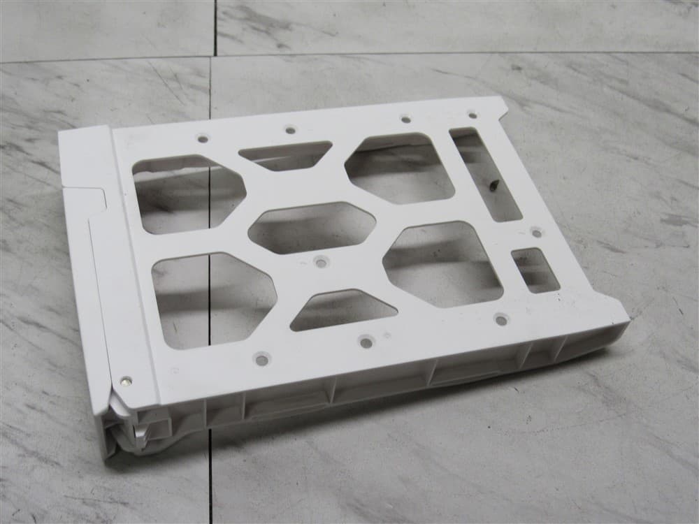 Lot of 4 White Hard Drive Caddues for Qnap TS-431 Network Attached Storage NAS  3