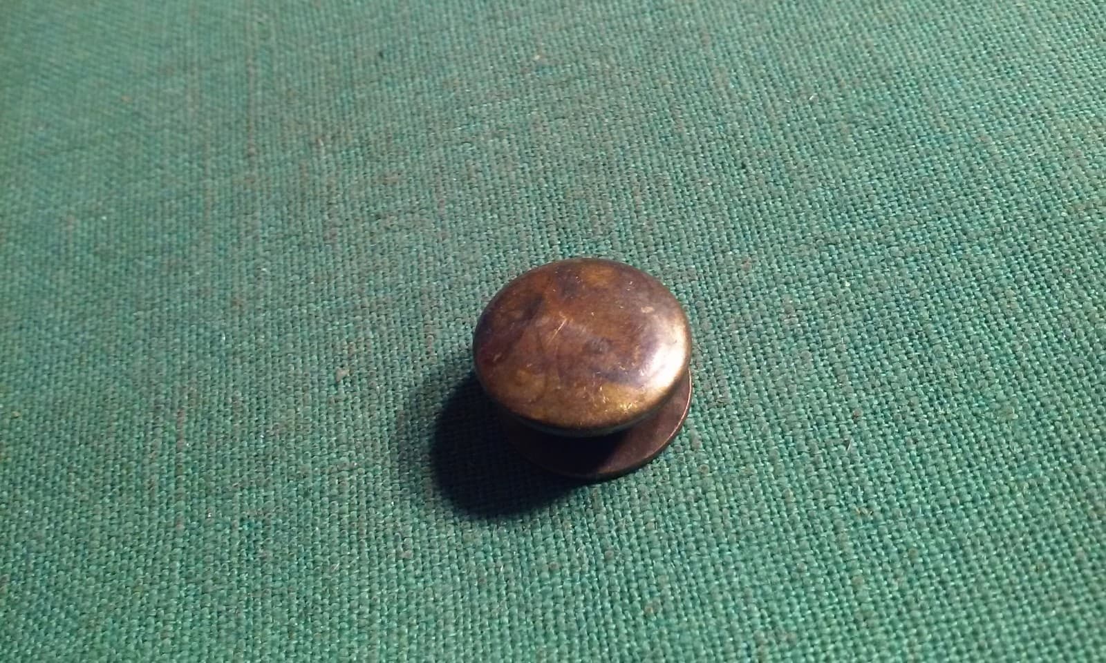 FRATERNAL ORDER of EAGLES Vintage Enamel FOE LTJE Member Lapel Pin Screw-Back 4