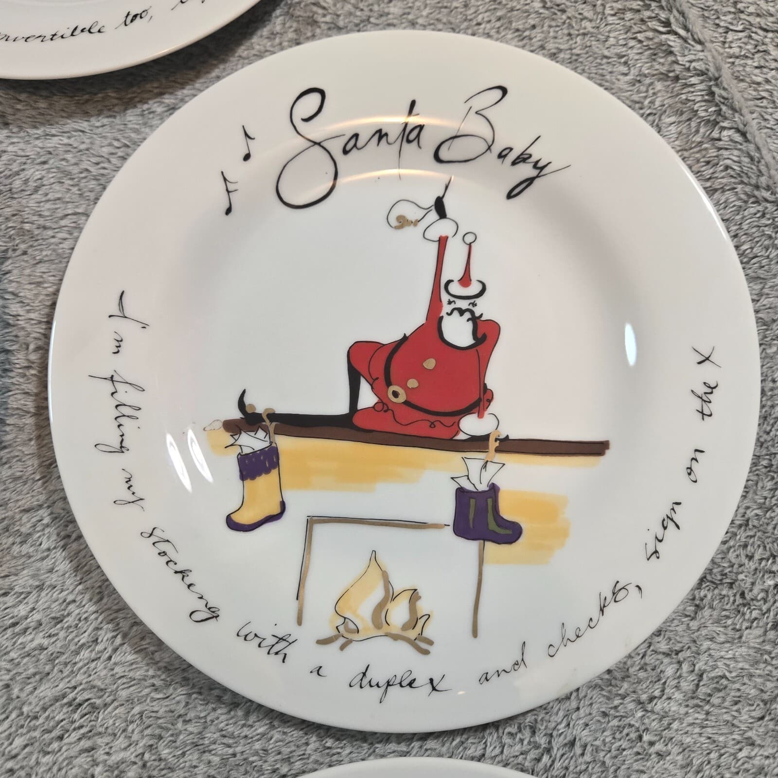 Pottery Barn Santa Baby Plates 8.5" Set of 8 - Japan Discontinued Vintage 6