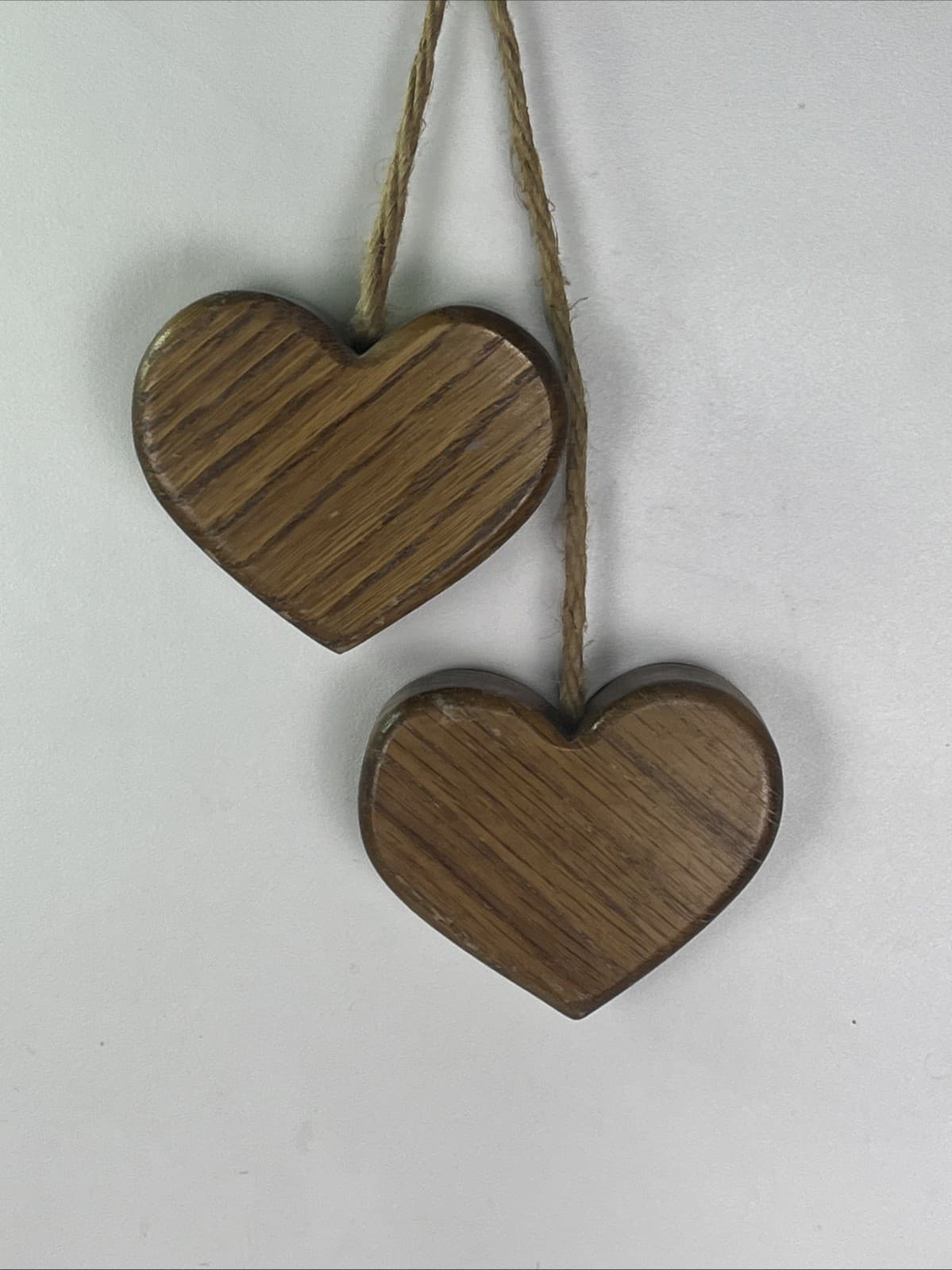 VTG Rustic Primative Solid Wood Hearts Pair Country Decor 2