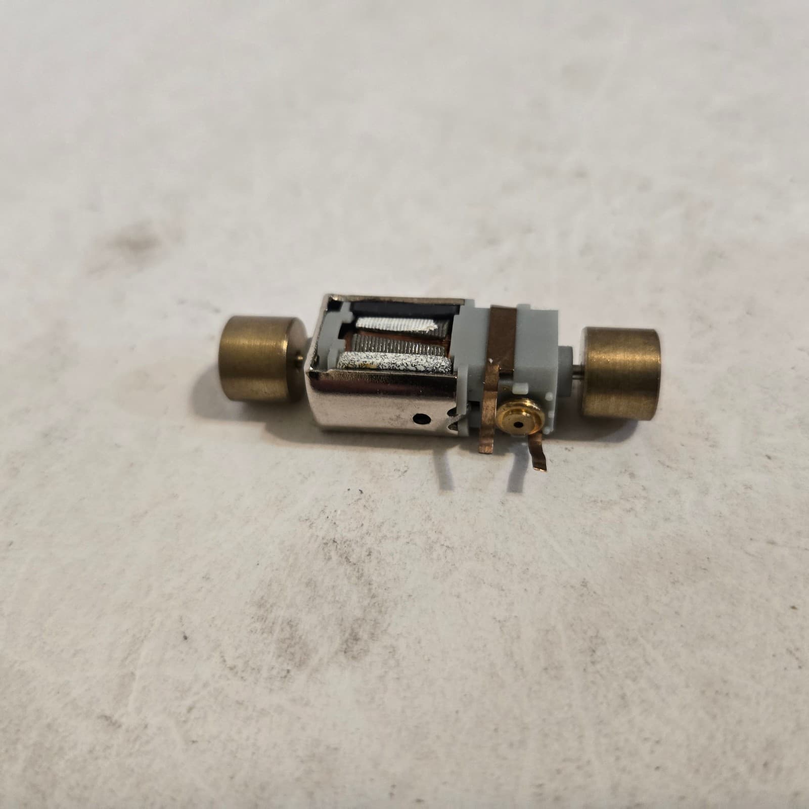 Unknown Make or Model N Scale Motor. Runs. Free Shipping!!!! 3