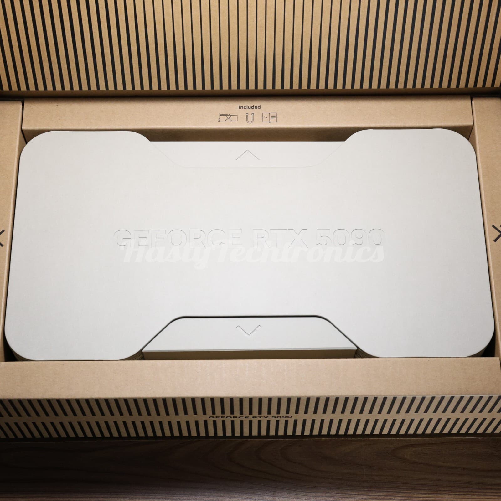 Nvidia GeForce RTX 5090 Founders Edition FE 32GB Graphics Card - NEW SHIPS TODAY 6