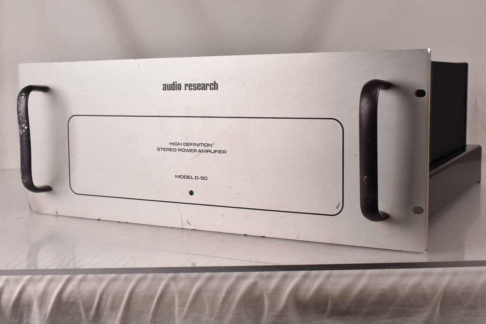 Audio Research D-90 Tube Stereo Power Amplifier for PARTS/REPAIR