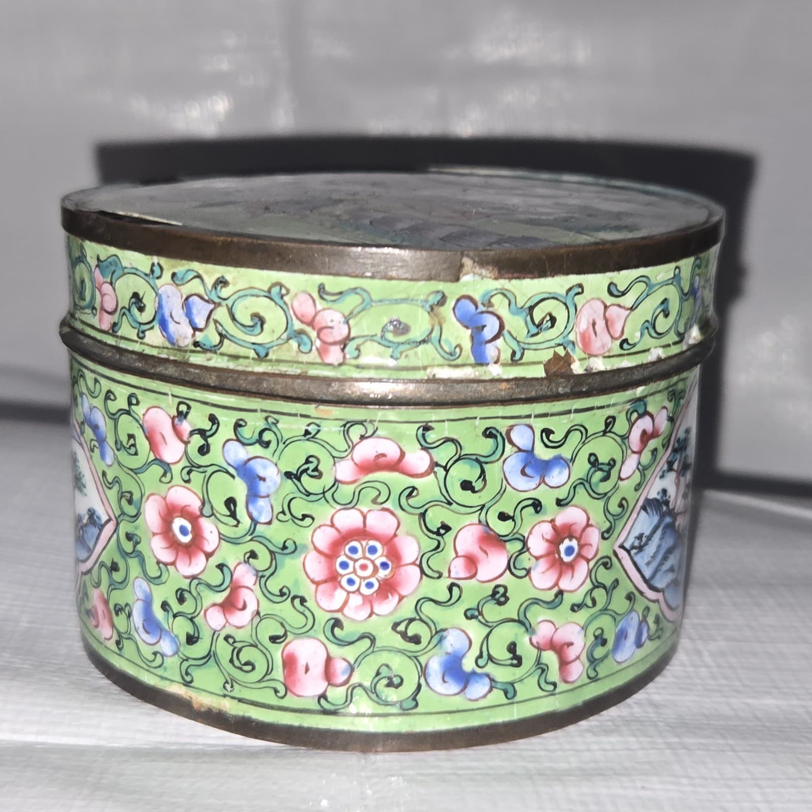Antique Chinese Canton Enamel On Copper Trinket Box 4