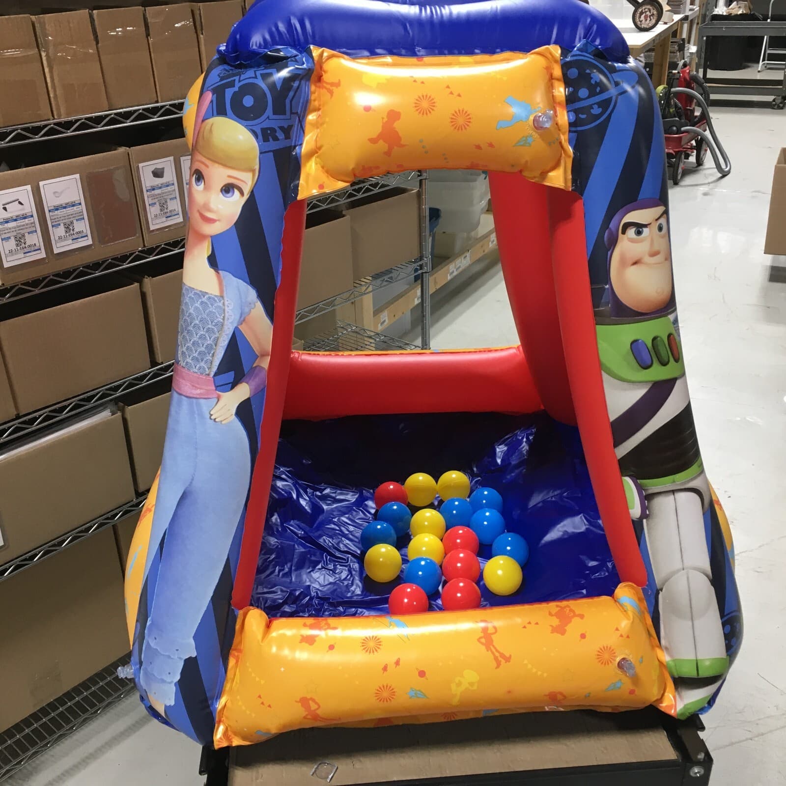 Toy Story 4 Inflatable Playland Ball Pit w/ 20 Balls  Jakks Pacific 6