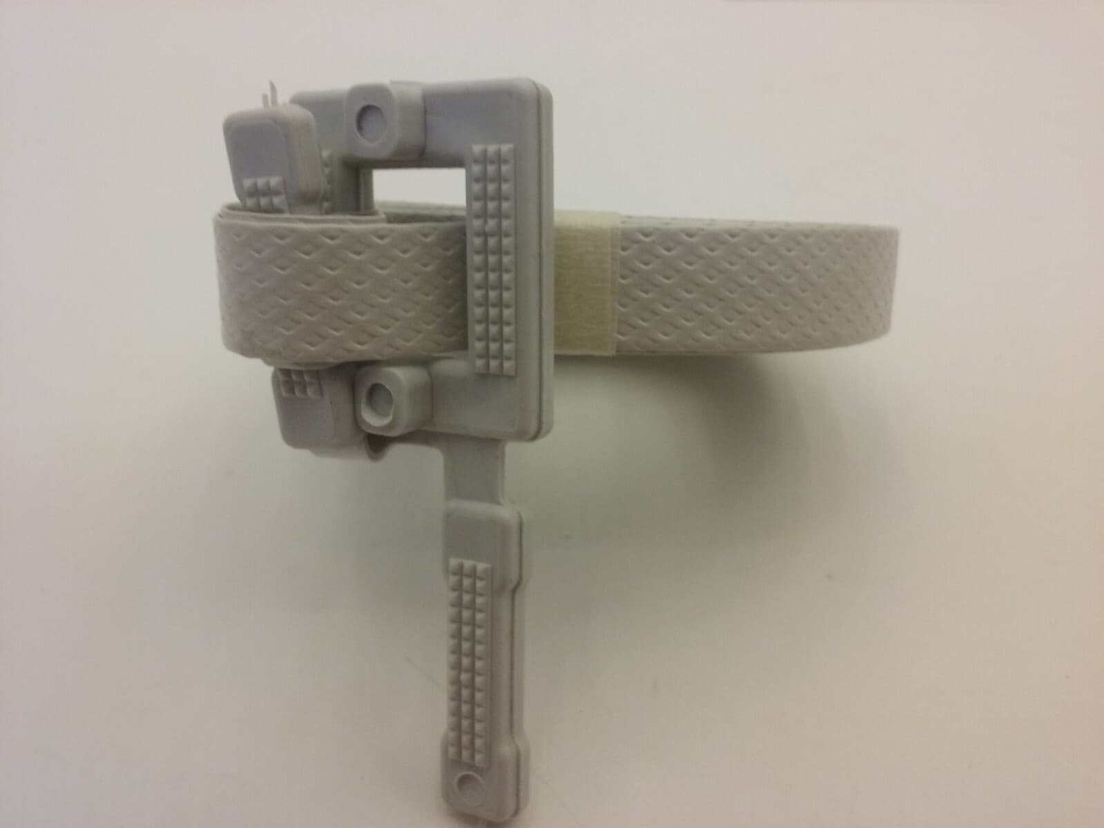 16P026 PLASTIC BOX STRAPPING WITH BUCKLE, EMBOSSED, 1/2" x 17' (LOT OF 50) NNB 4