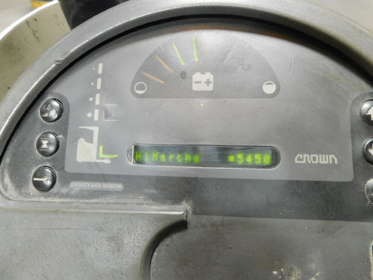 CROWN RR5225-45 REACH ELECTRIC FORKLIFT 36V M6478 6