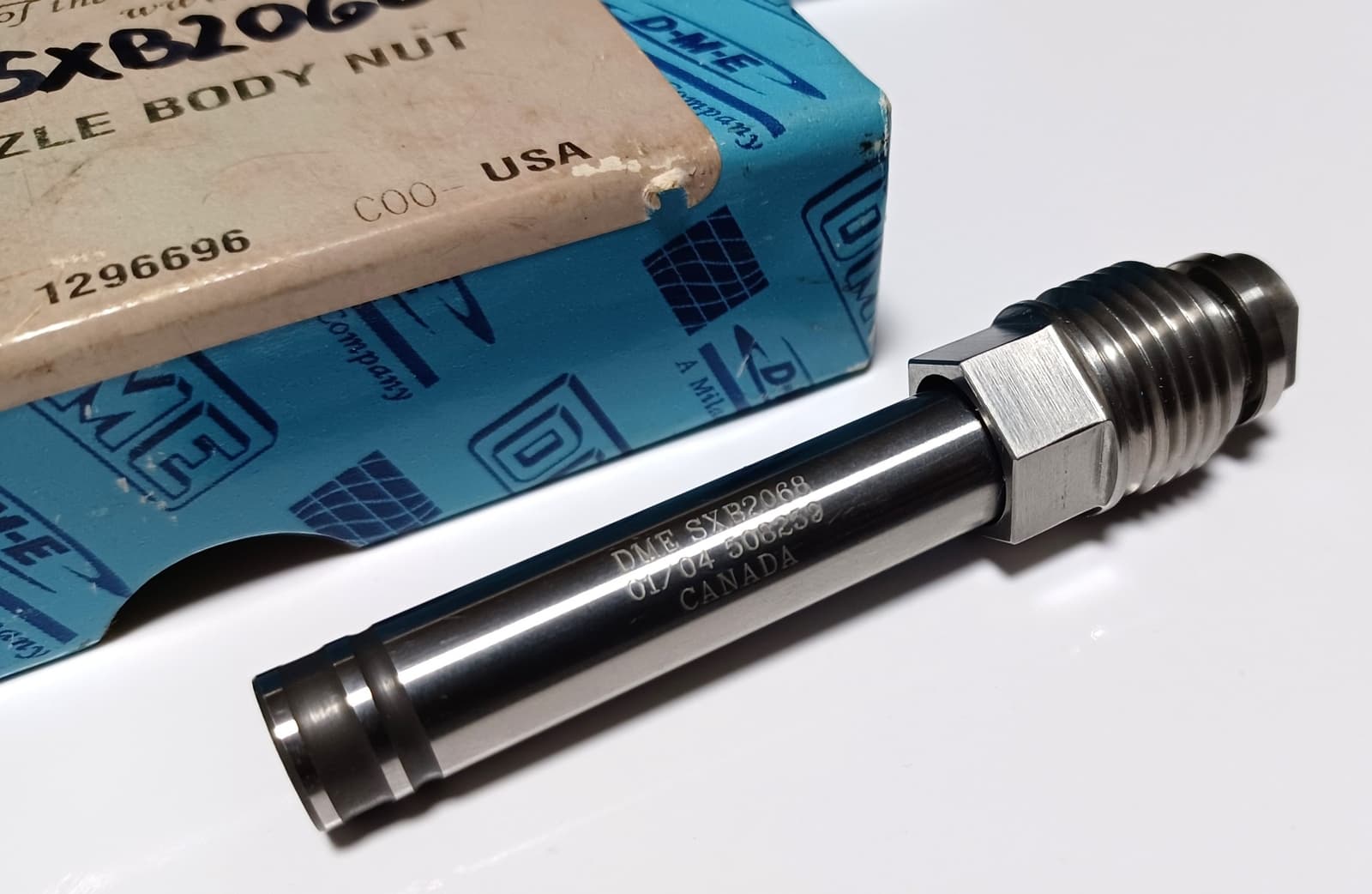 DME SXB2068 Stellar Nozzle Body & Nut Assembly for Injection Molding - New 2