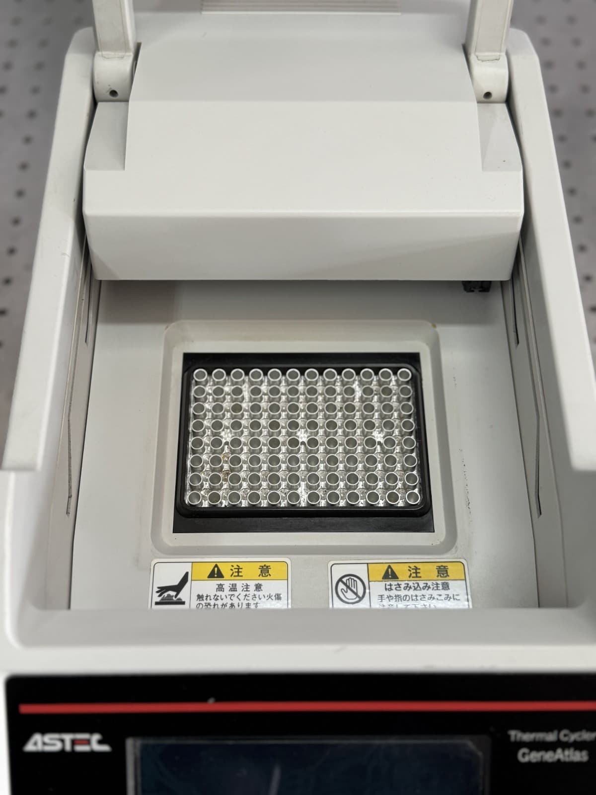 ASTEL Thermal Cycler GeneAtlas 5