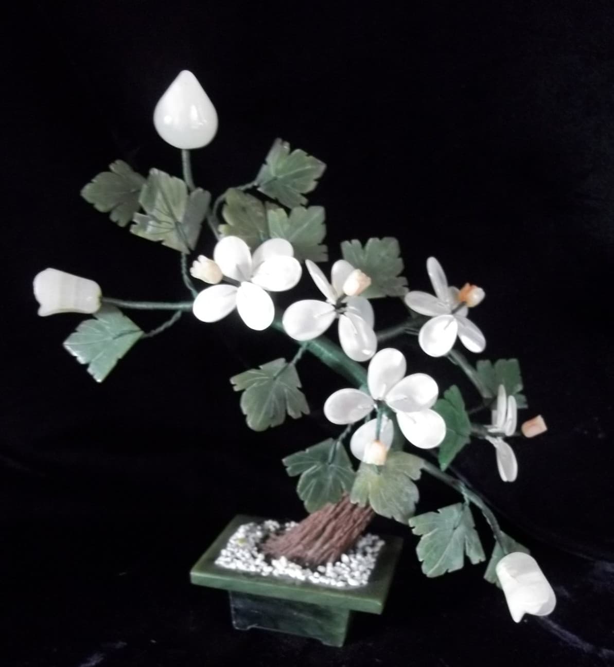 Vintage Mother of Pearl Chinese Bonsai Tree Jade Style Agate Carved stone 7.5" 3