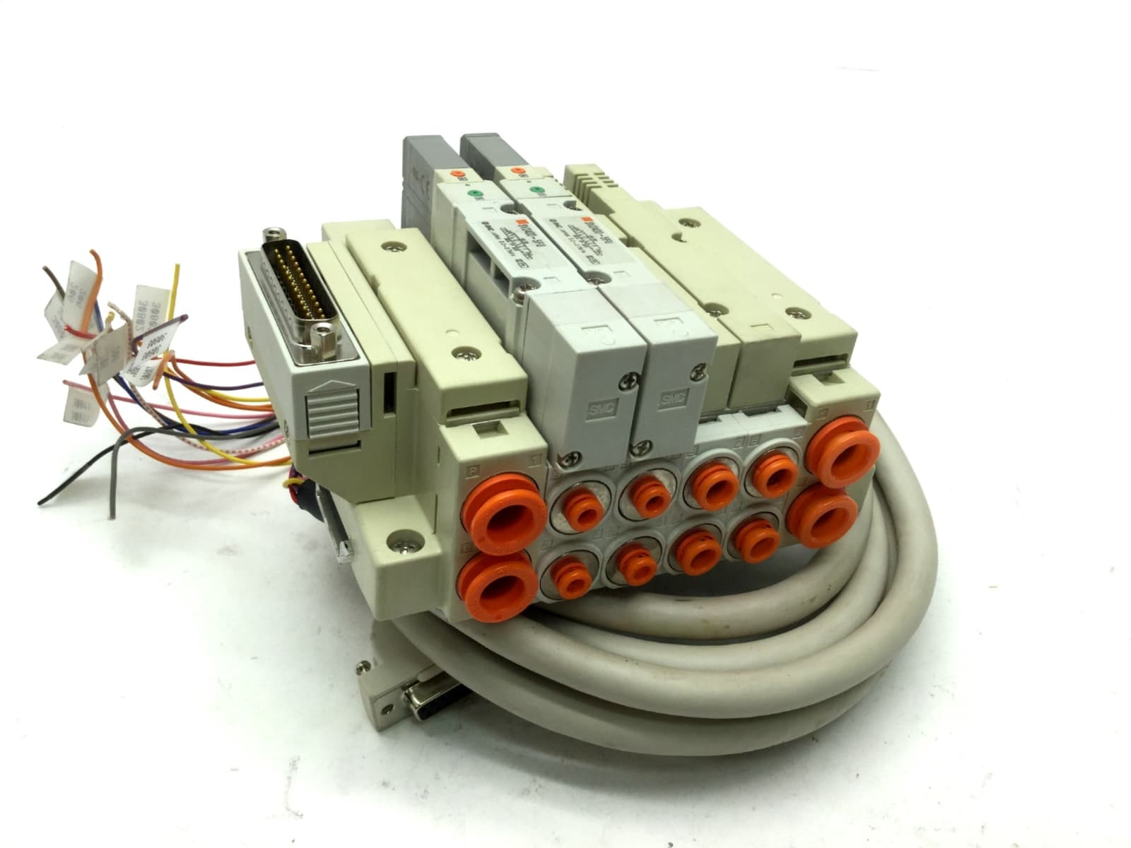 SMC Manifold With 2x SV2400-5FU Solenoid Valves, Coil Voltage: 24VDC, 0.2-0.7MPa 6