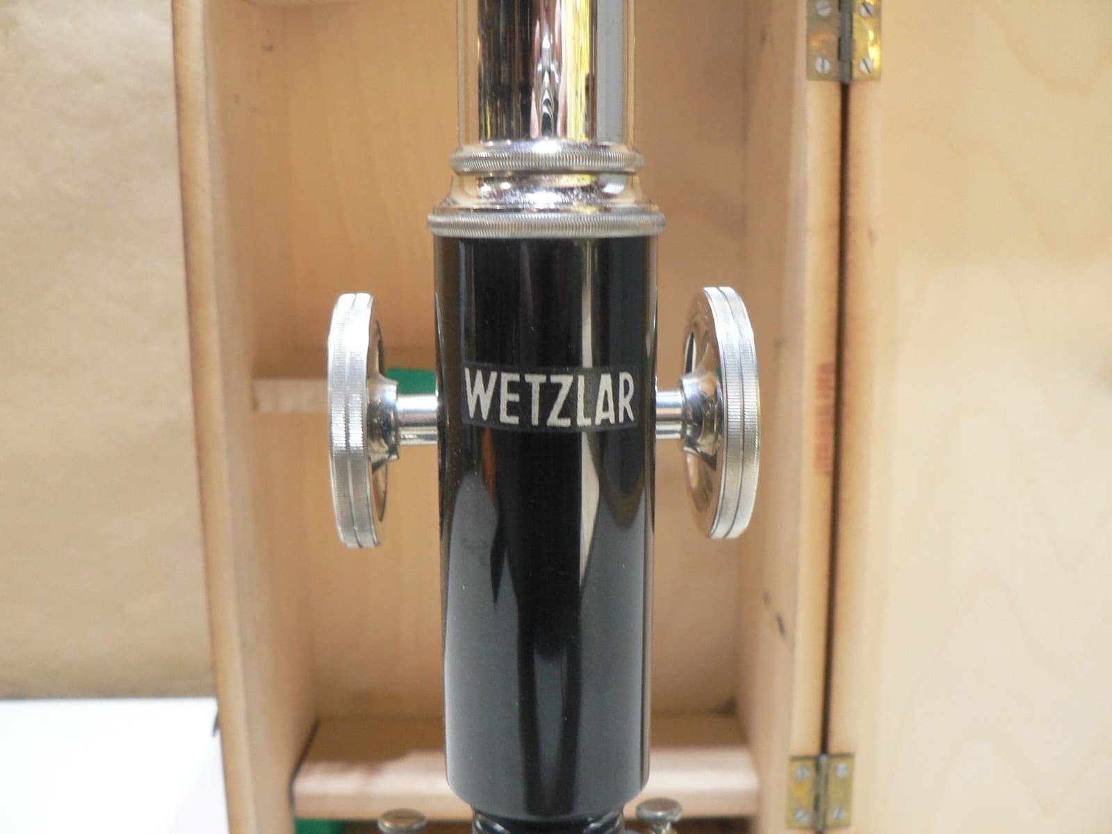 Vintage Wetzlar Microscope Wooden Carrying Case Made in Germany Great Condition 2