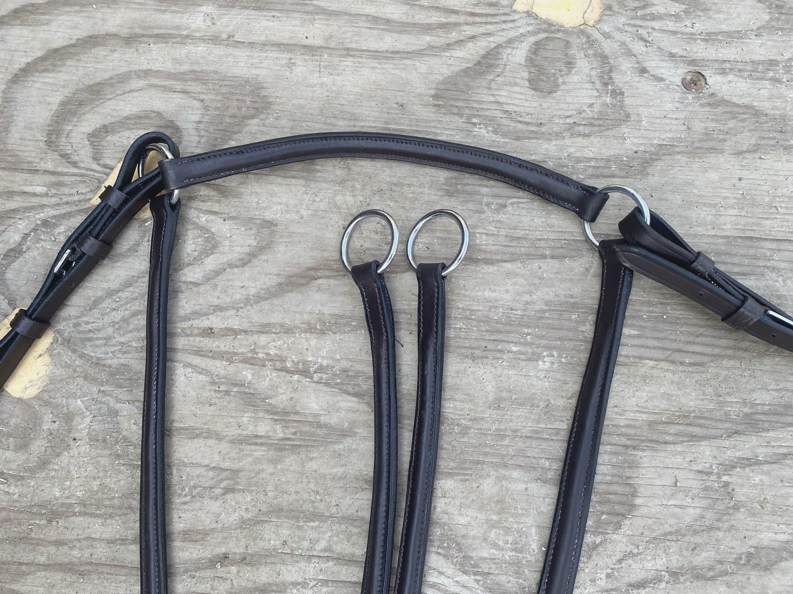 Cob size raised Havana leather English breastplate w/removable martingale 2