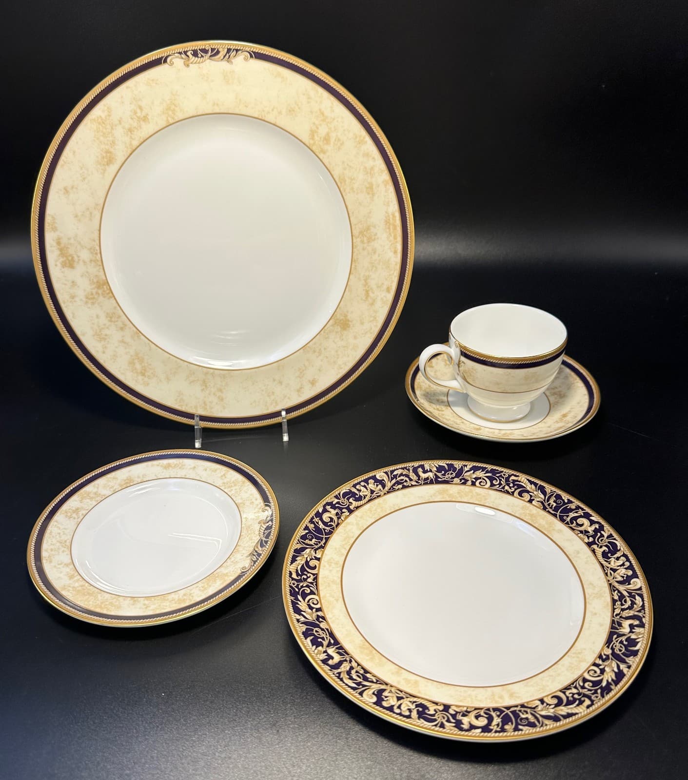 Wedgwood Cornucopia Four 5pc Place Settings Exc Condition Free Shipping 2