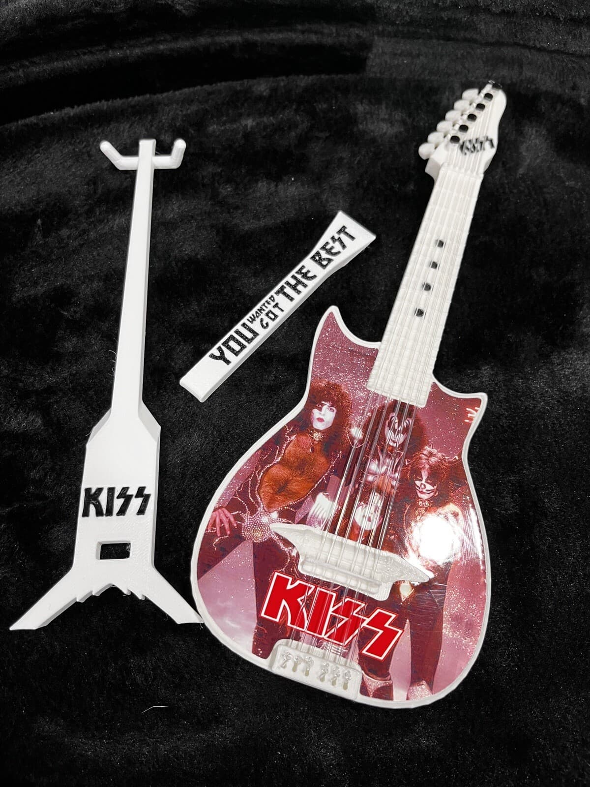KISS mini TOY GUITAR 2