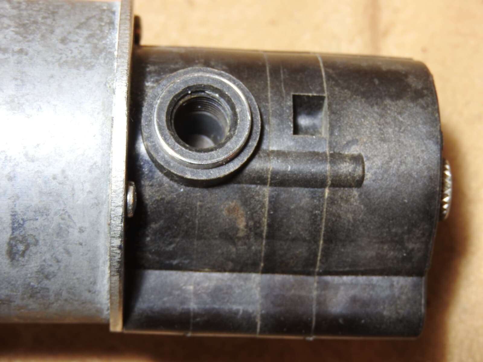 Tuthill P Series Magnetically Coupled Pump, old but unused, poorly stored 6