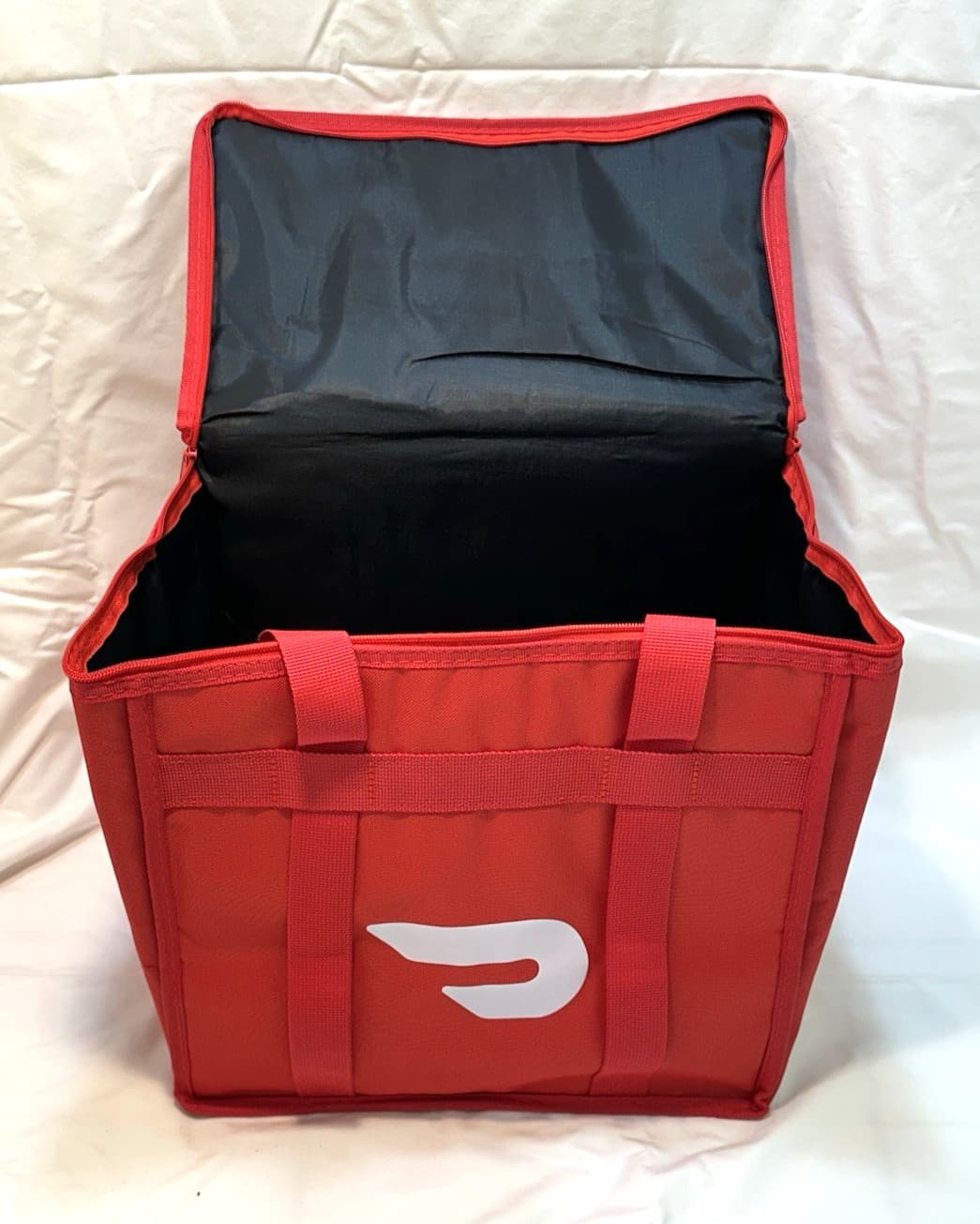 Lot of 2 ~ DOORDASH ~ 14x14x9 ~ HD Thicker Insulated Delivery Bag / Tote ~ 5