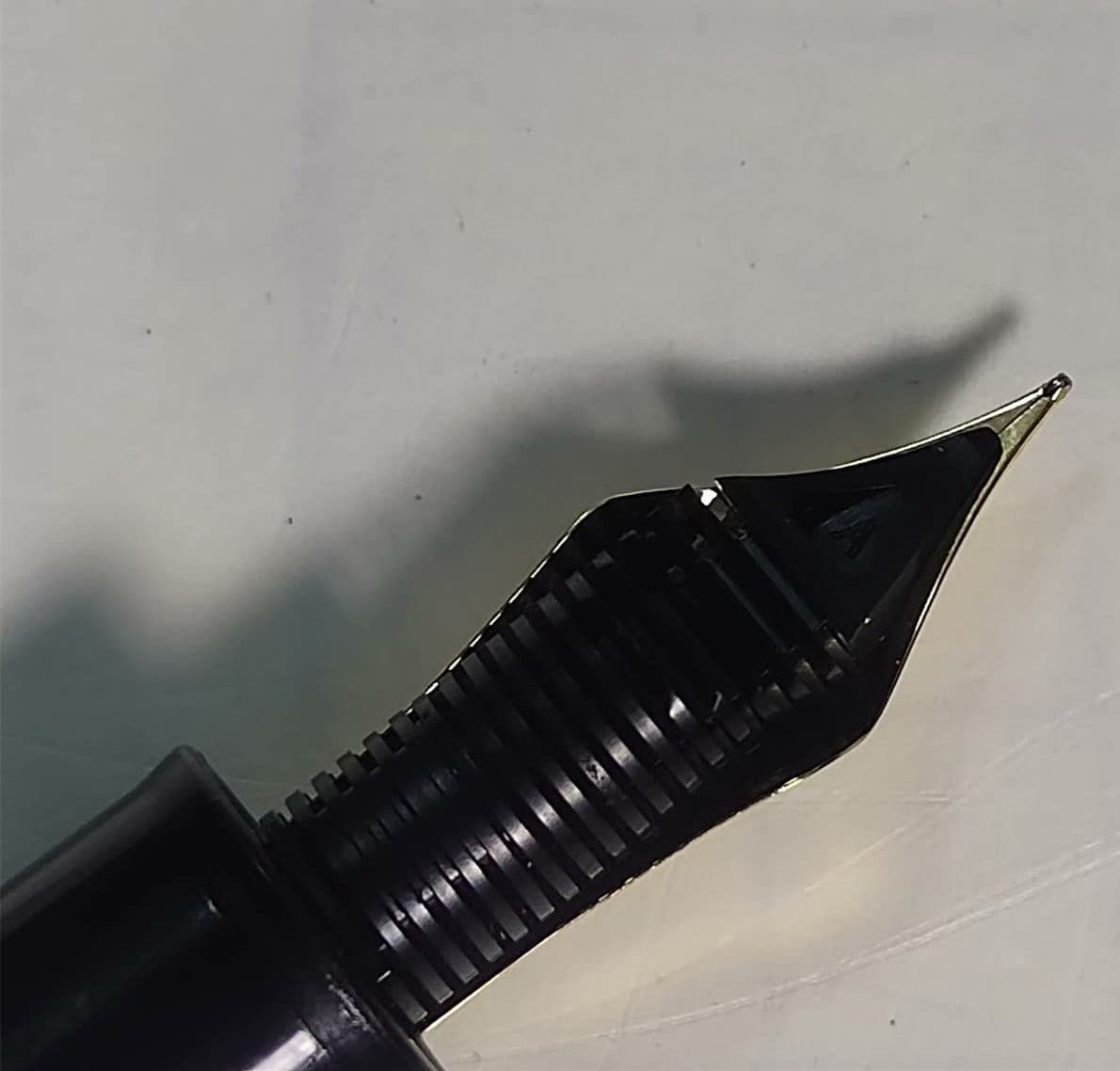 Perfect Piston Inking Resin Series Bright Black-Gold Clip Fountain Pen 6