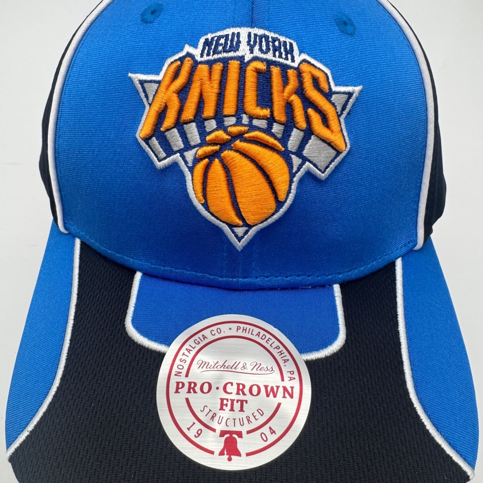 Mitchell & Ness NBA Knicks Snapback Hat Pro Crown Fit Structured Basketball NEW 2