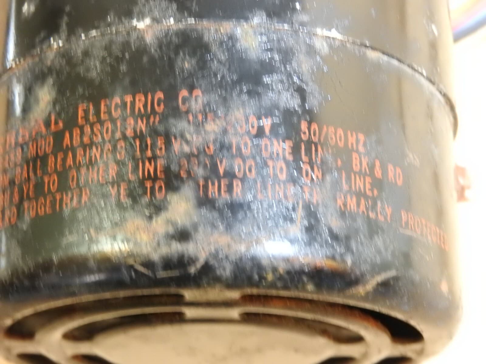 Tuthill P Series Magnetically Coupled Pump, old but unused, poorly stored 4