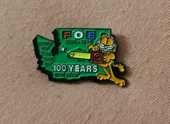 Fraternal Order Of Eagles 100 Years Washington State Shape Garfield FOE Pin 3