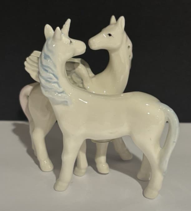 Unicorn and Pegasus Ceramic Salt and Pepper Shaker Set magnetic