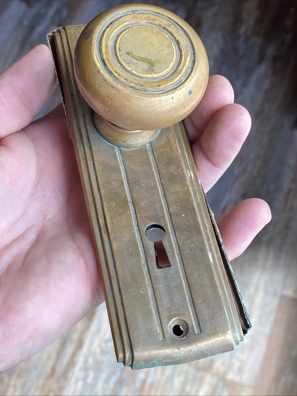 Brass Art Deco Lines Stepped Circles Door Knob Backplates with Key Holes 5