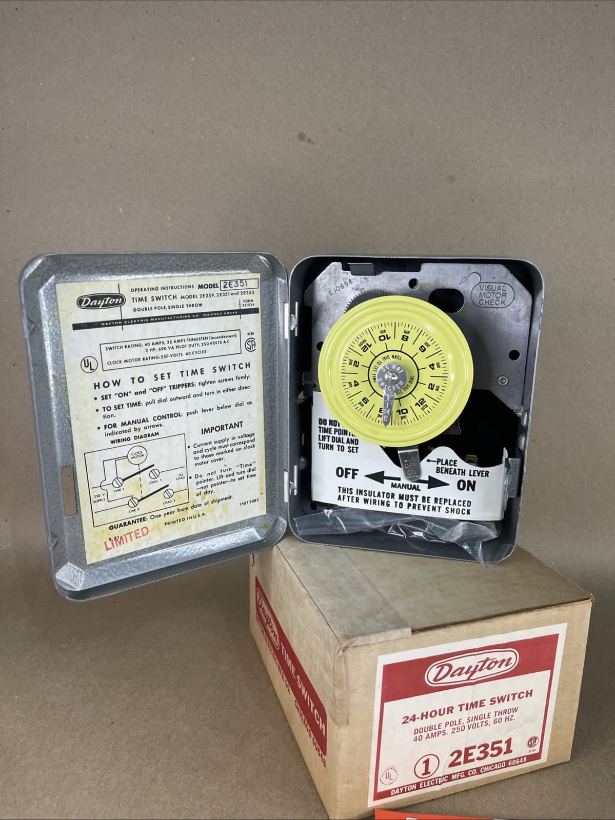 Dayton Time Switch Box Model 2E351  Electric Timer W Manual 3