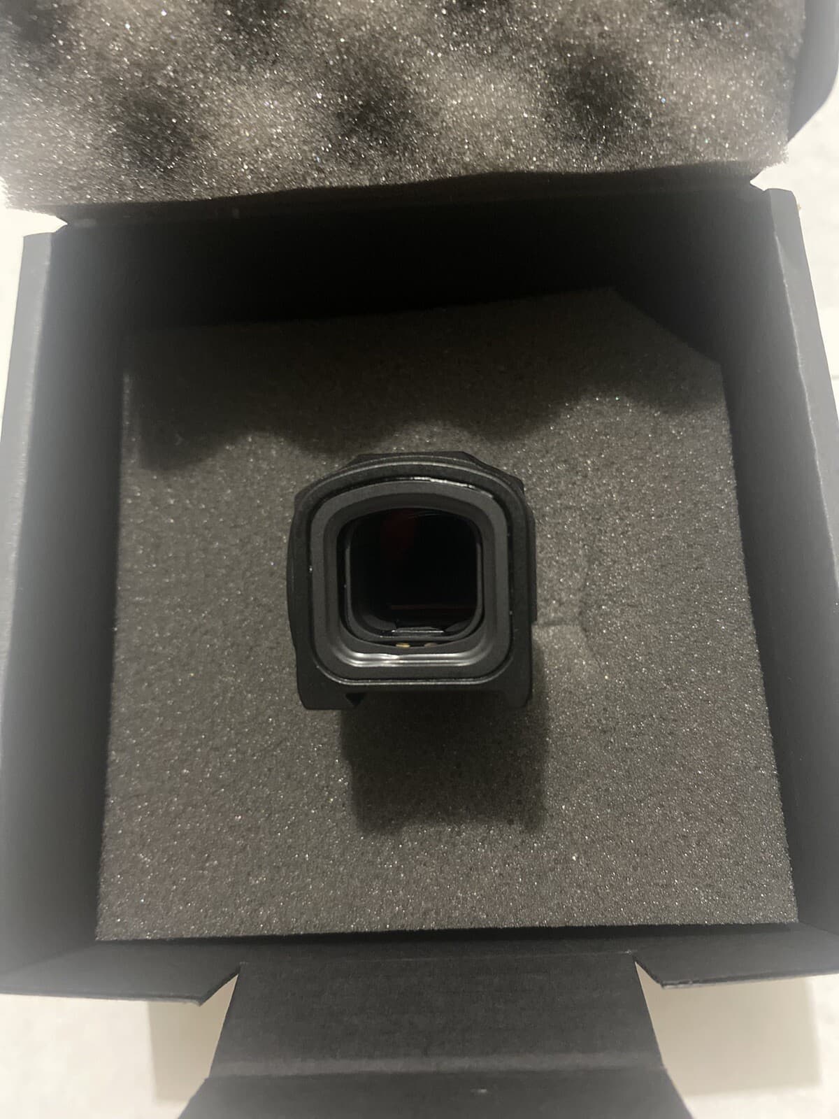 Aimpoint Acro P-2 Dot Sight - Black (200691) 5