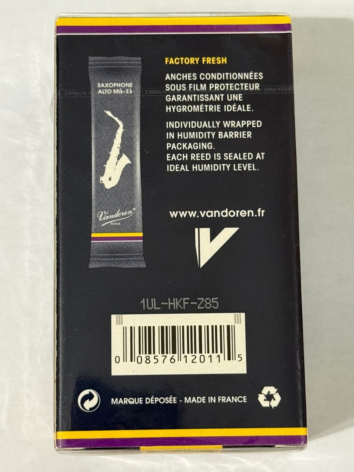 NEW Vandoren Alto Saxophone Reeds Strength 3 Box of 10 UNOPENED 2