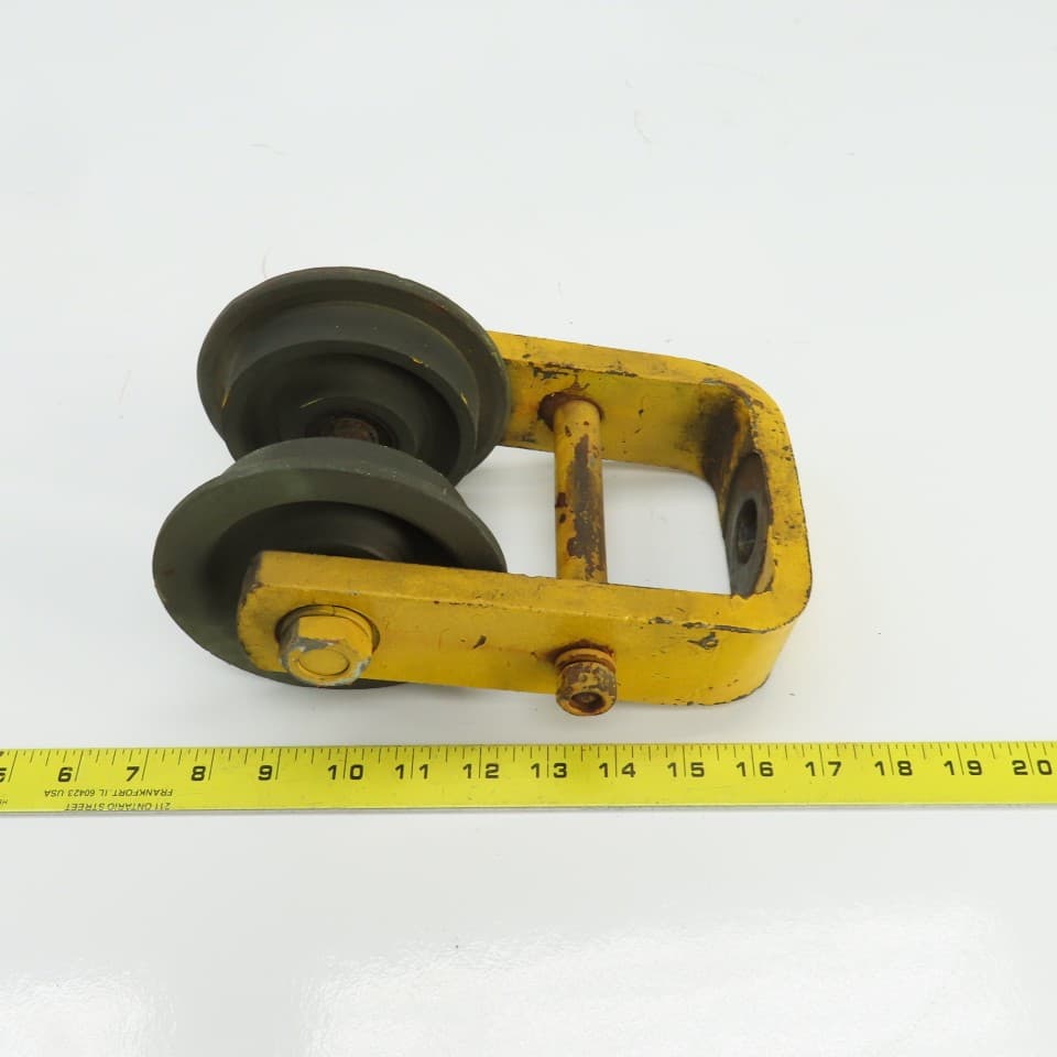 Unmarked Manual Push-Pull Hoist Trolley For 3-1/2" Beam 3