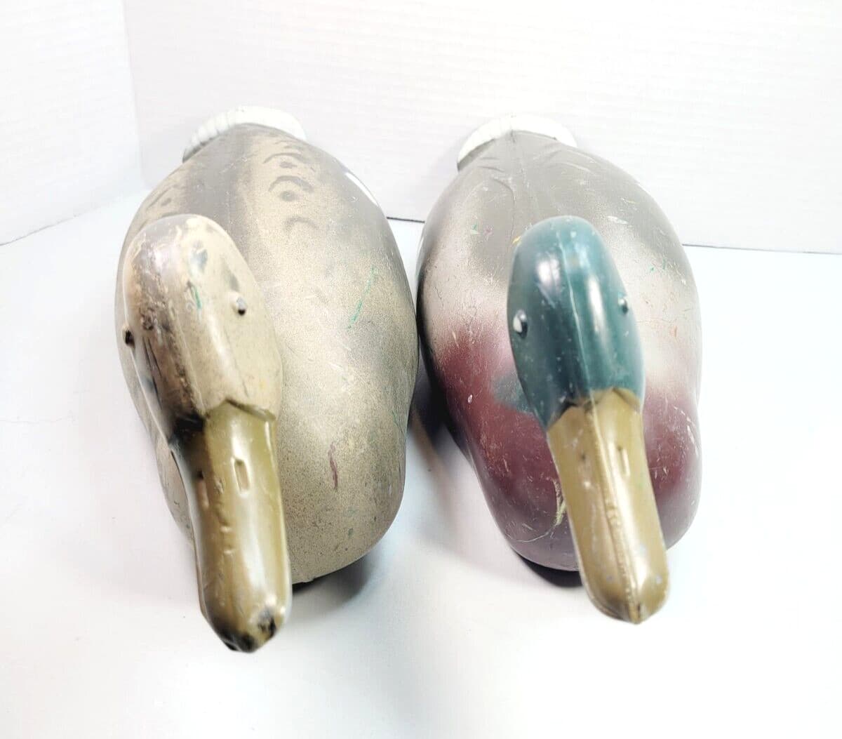 Pair Of D-9 Victor Duck Decoys Majestic, Animal Trap Co. 2