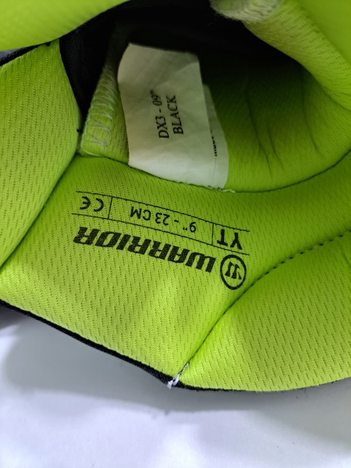 Warrior Alpha 9" Pro Hockey Black Padded Gloves Lacrosse 6