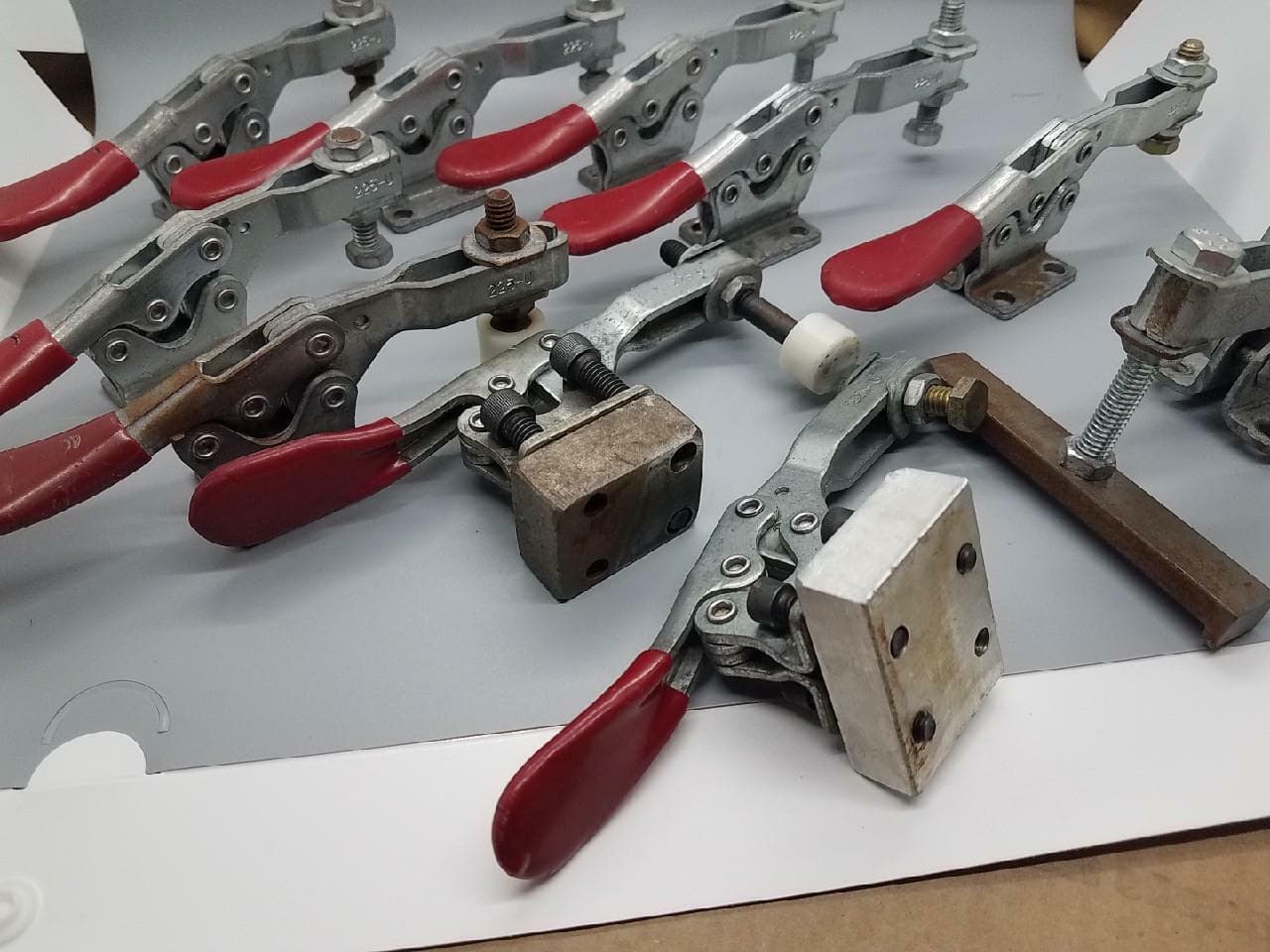 Destaco Hold Down Clamps  - Toggle Locking Clamps Lot of 10 6