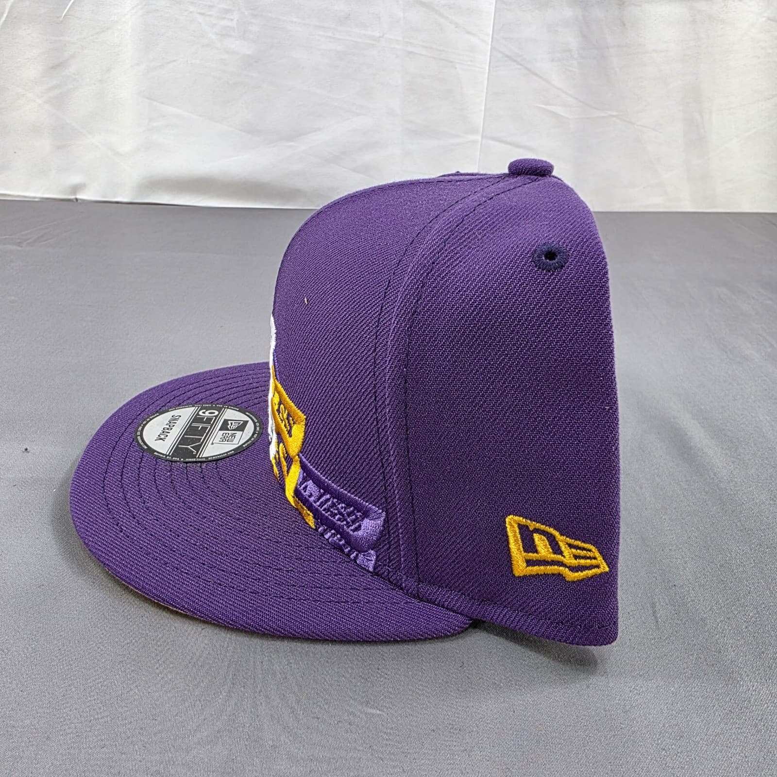 New Era Los Angeles Lakers Snapback Hat NBA Basketball Purple 9Fifty Team Shadow 4