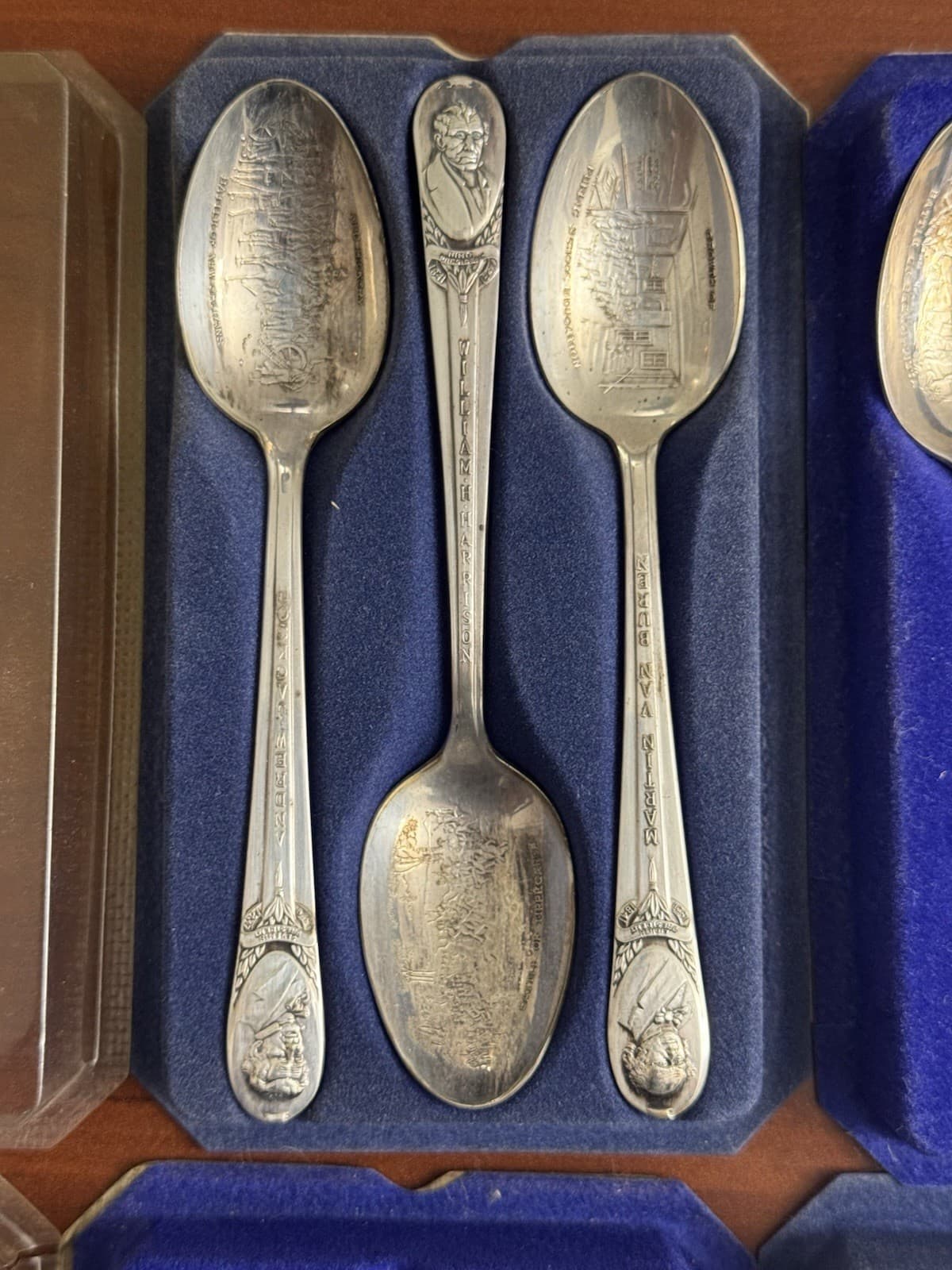 Set Of 12 Wm Rogers Mfg Co IS Silver Plate US Presidential Souvenir Spoons 6