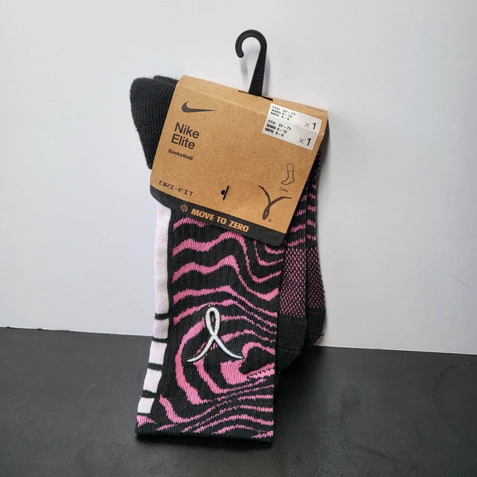 Nike Elite Socks Womens 6-10 Pink Kay Yow Breast Cancer Awareness BCA 1 Pair