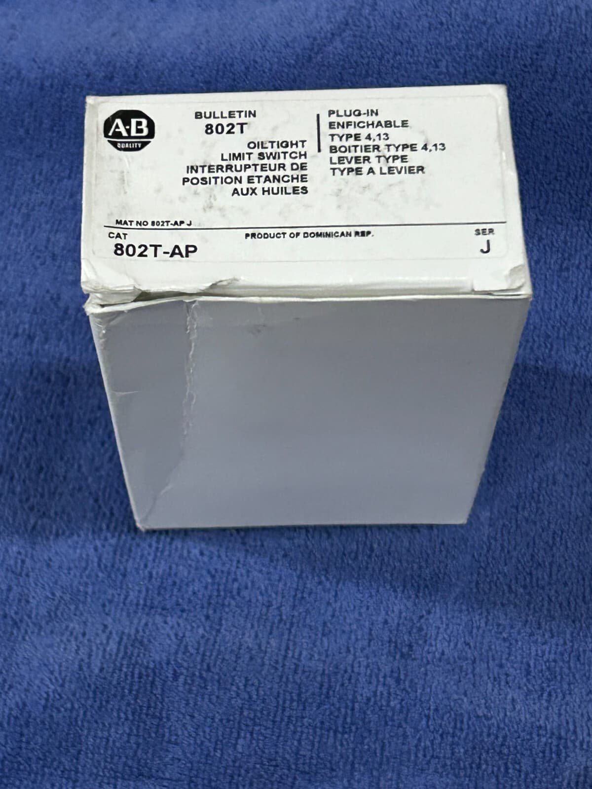 NEW - ALLEN BRADLEY 802T-AP, OILTIGHT LIMIT SWITCH (S-08)