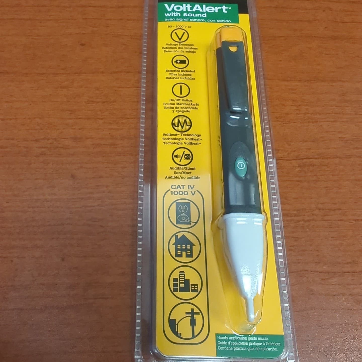 Fluke 1AC II VoltAlert Non-Contact Voltage Tester, Pocket-Sized, 90-1000V AC-NEW 2