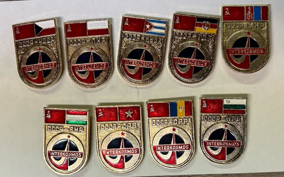 Set of 9 Vtg USSR Soviet Astronauts Space Cosmos Pin Badge Interkosmos 3